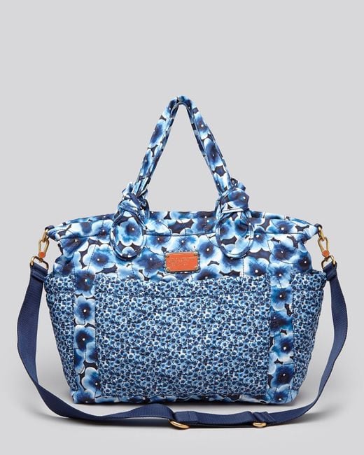 Marc By Marc Jacobs Diaper Bag - Pretty Nylon Aki Floral Eliz-A-Baby in  Blue | Lyst