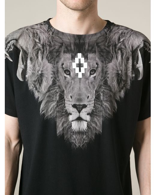sædvanligt Kunstneriske Besættelse Marcelo Burlon Lion Print Tshirt in Black for Men | Lyst UK