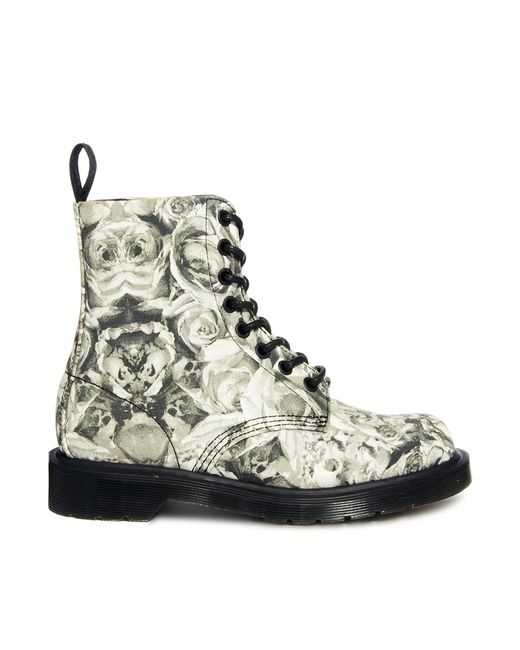 Dr. Martens Core Beckett Skull and Rose Print 8eye Boots in Black | Lyst