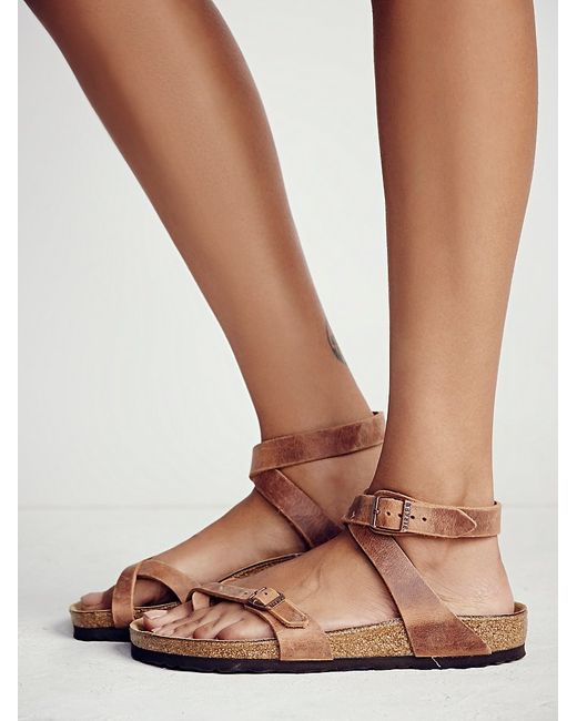 Free People Yara Birkenstock in Brown | Lyst