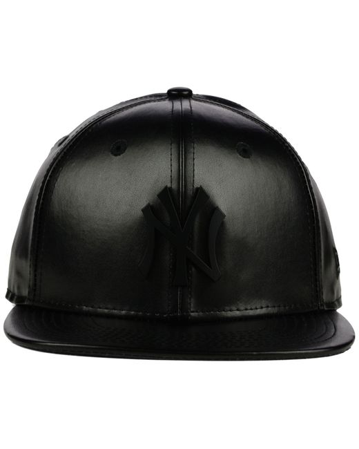KTZ New York Yankees Faux Leather 9fifty Strapback Cap in Black