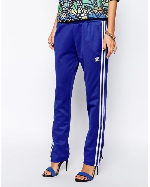 adidas Originals 3 Stripe Sweat Pants in Blue