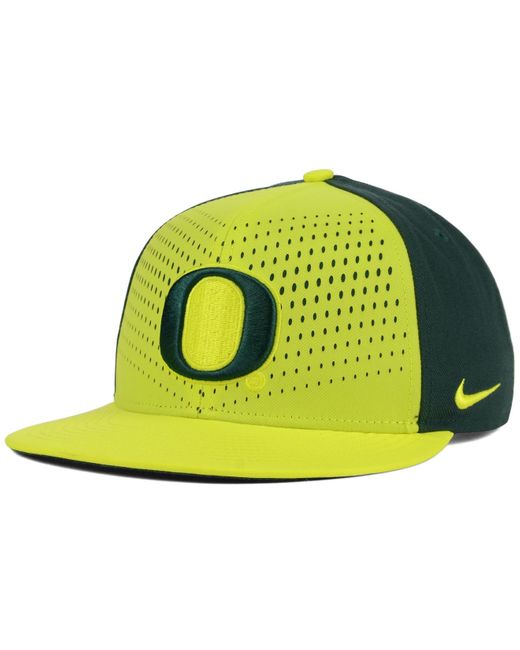 Women's Nike Yellow/Green Oregon Ducks Logo Adjustable Hat