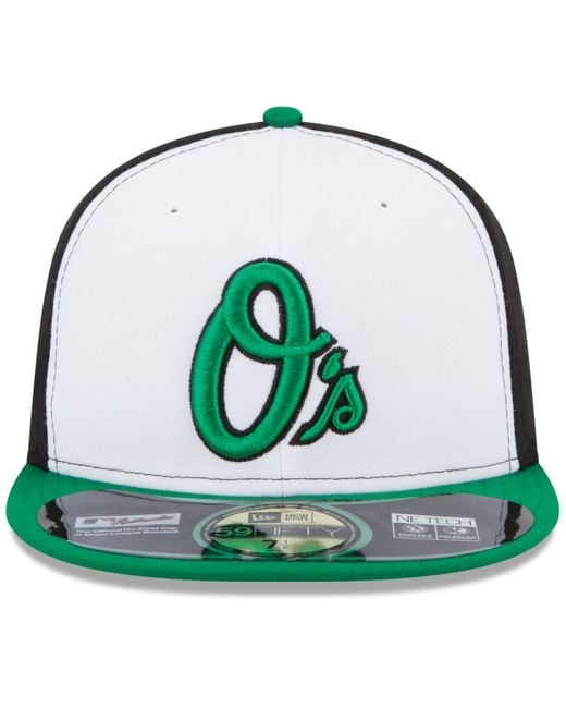 KTZ Boston Red Sox St. Patty Classic 39Thirty Cap in Green for Men