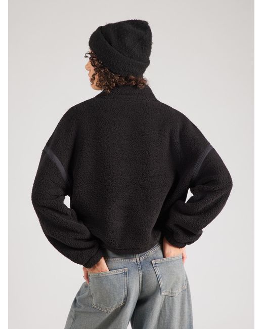 Gap Black Pullover