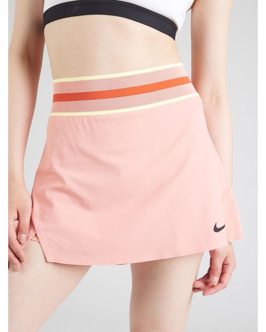 Nike Pink Sportrock
