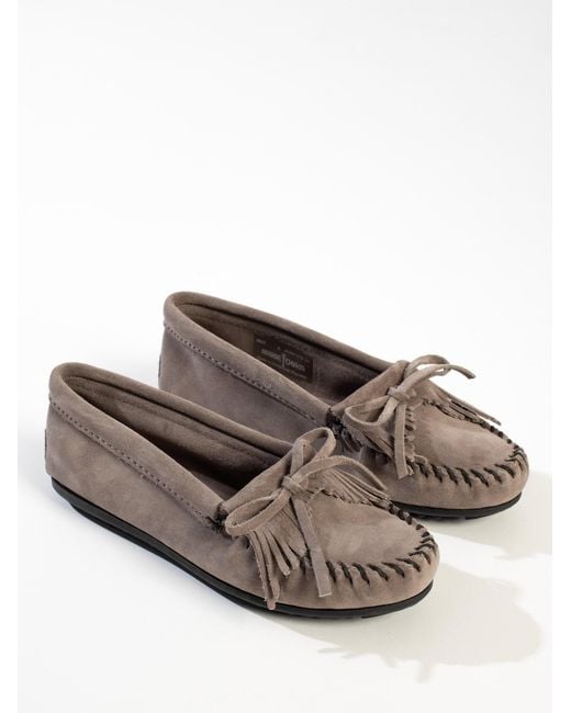 Minnetonka Gray Mokassin Kilty