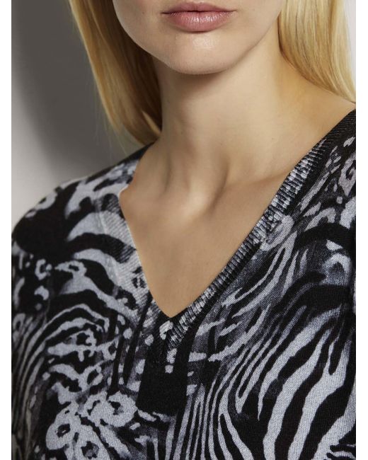 Madeleine Black Pullover
