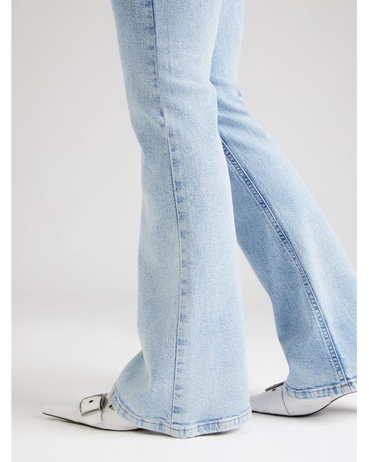 millane Blue Jeans