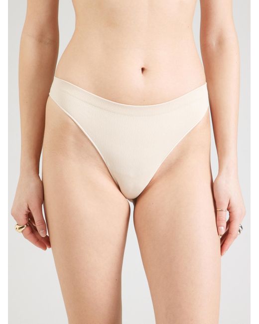 ONLY Natural String Vicky