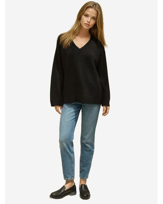 Hiccup Black Pullover