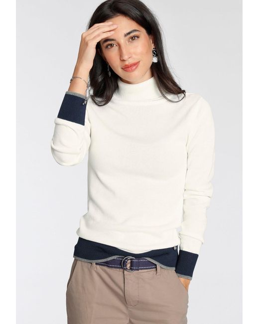 AJC White Pullover