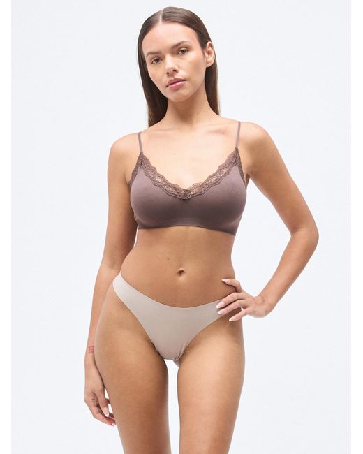 ONLY Natural String Onltracy