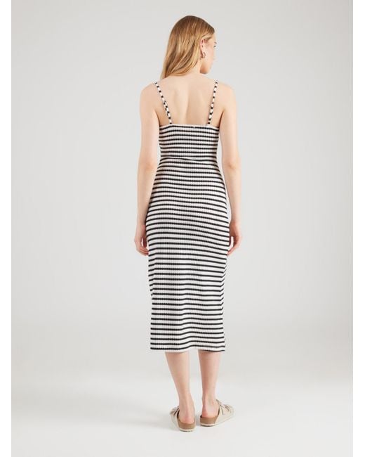 Studio Select White Kleid