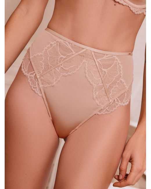 Lipsy Natural String