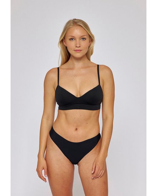Snocks Black String