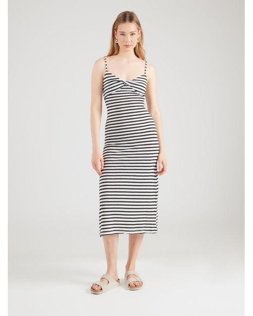 Studio Select White Kleid