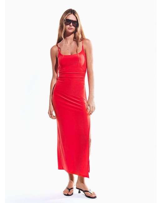 Bershka Red Kleid