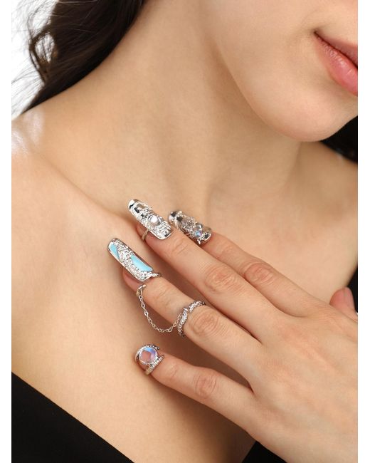 SOH White Ring Dhriti