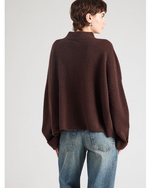 Oh April Brown Pullover