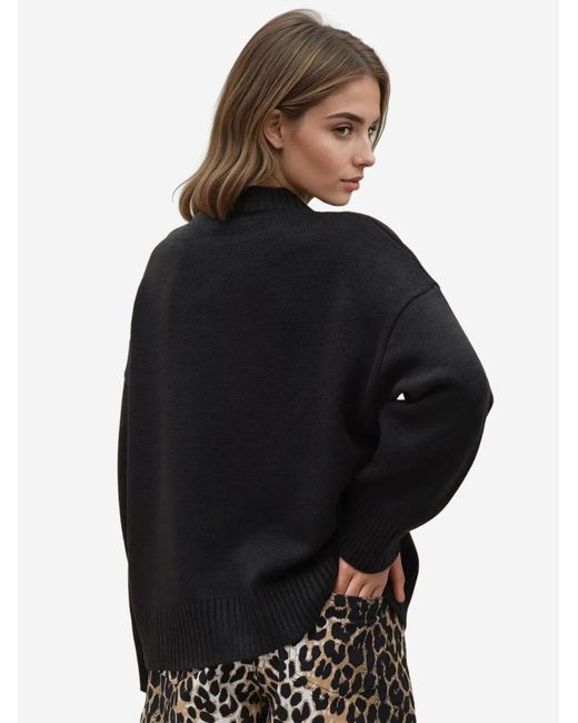 Hiccup Black Pullover