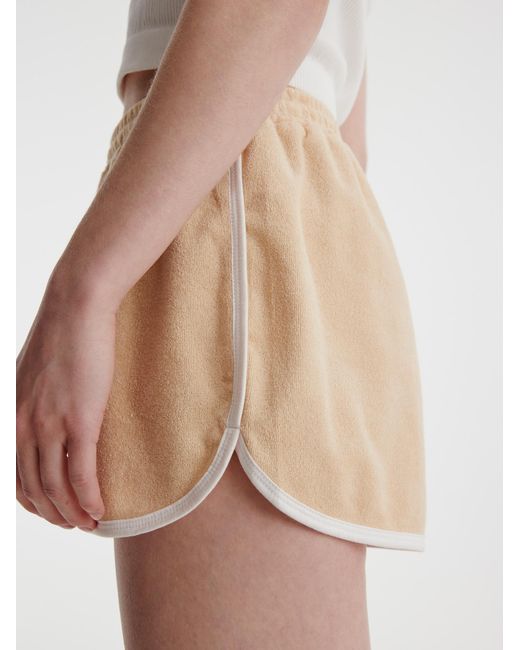 EDITED Yellow Hose Eike