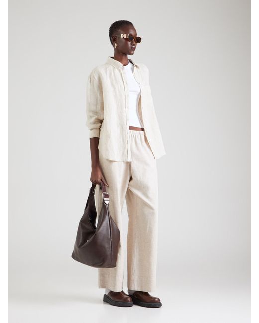 Gap White Hose