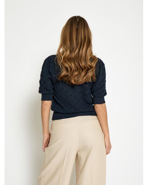 Minus Blue Pullover Lamina