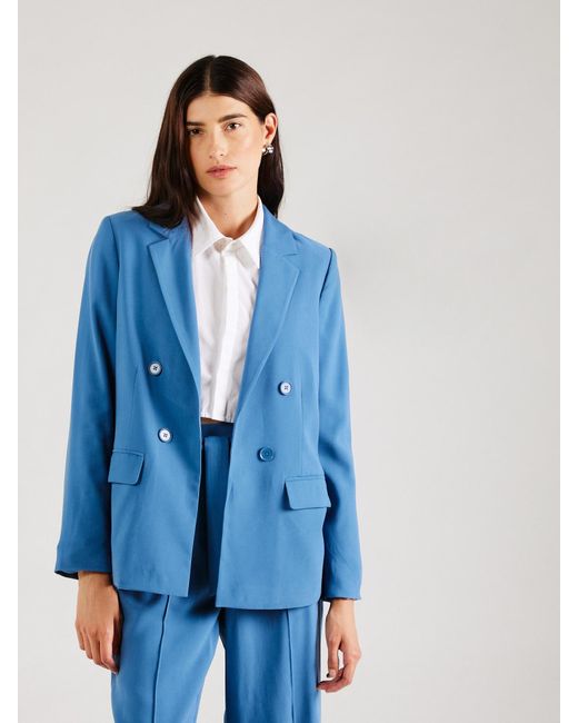 Comma, Blue Blazer
