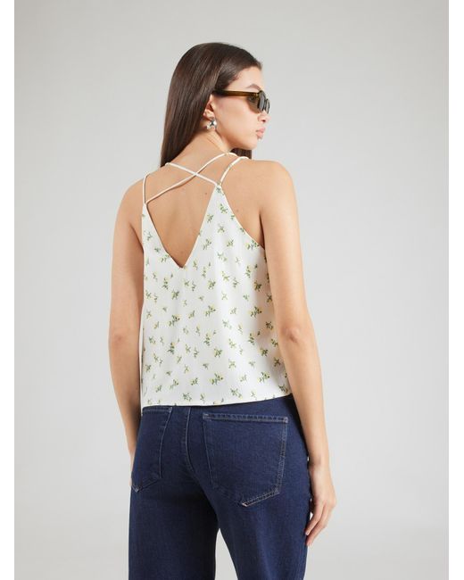 Studio Select White Top Simona