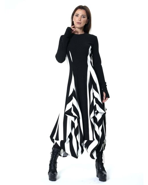 Metamorph Black Kleid
