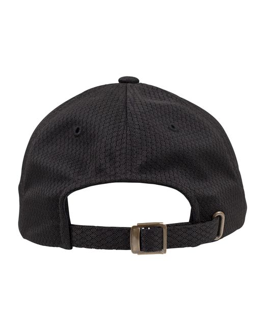 Flexfit Black Cap