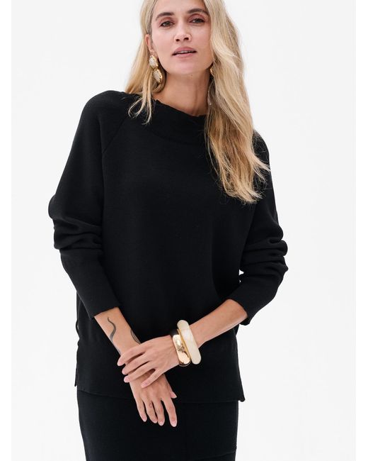 Blue Shadow Black Pullover