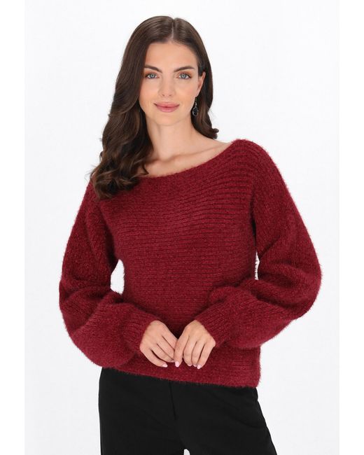 Usha Red Pullover