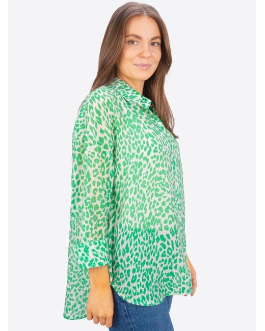 Seasons of April Green Bluse Eileen