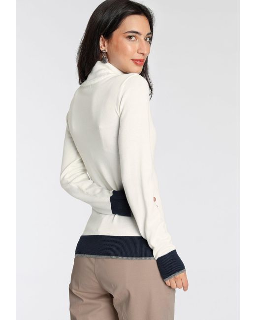 AJC White Pullover