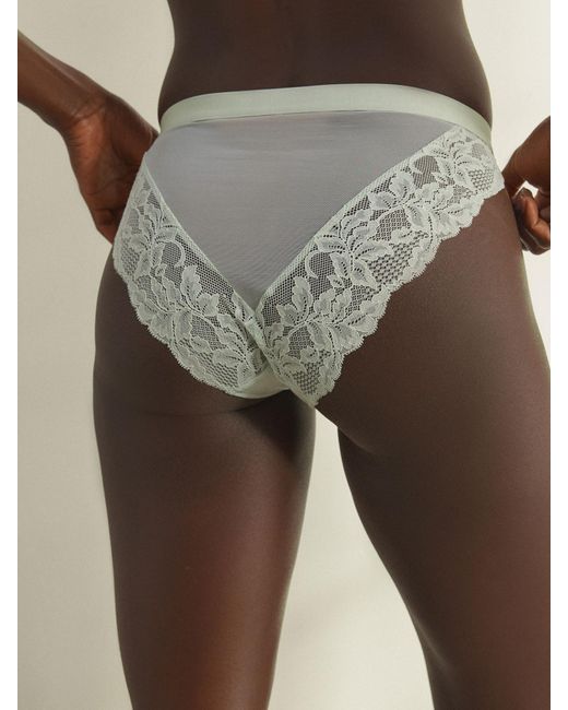 Next White Slip