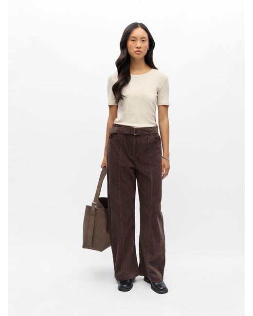 Object Brown Hose Objpella