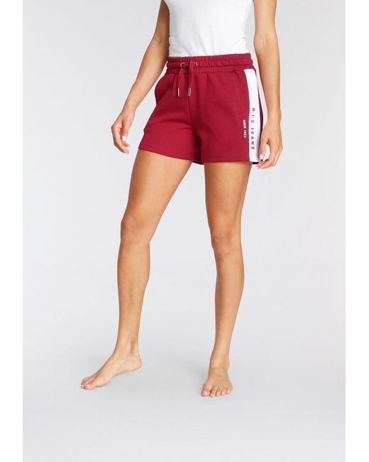 H.i.s. Red Hose