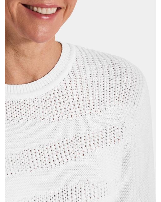 Goldner White Pullover