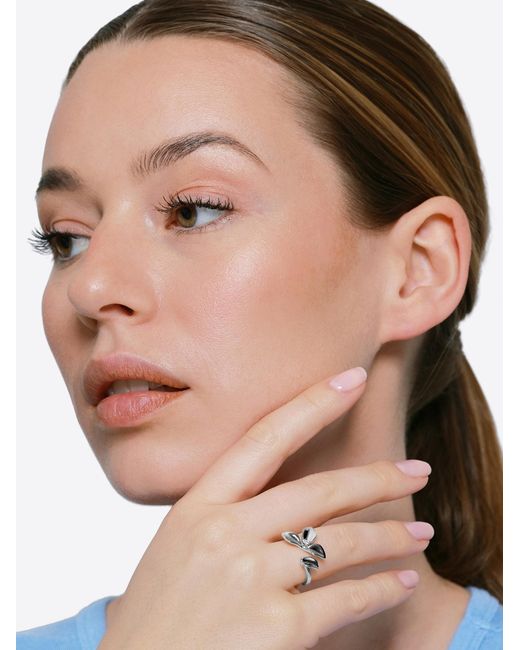 Heideman White Ring