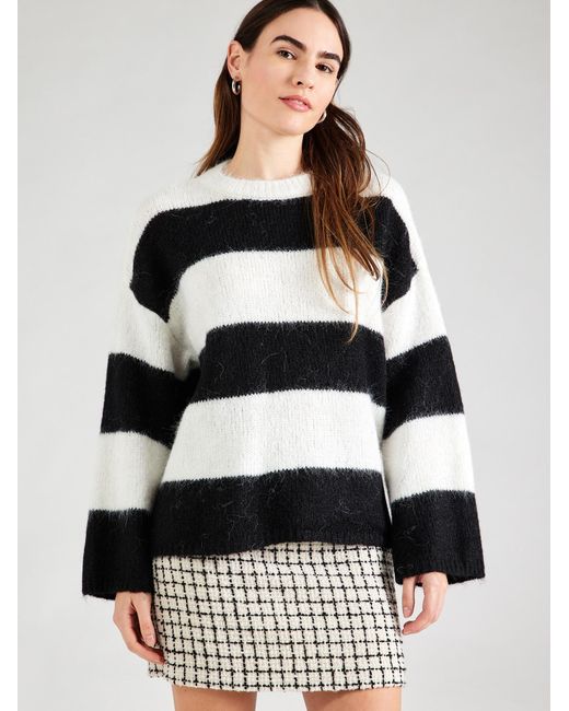 Noisy May Black Pullover Sutton