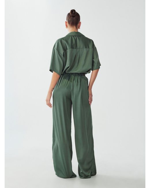 Willa Green Hose 'Sky