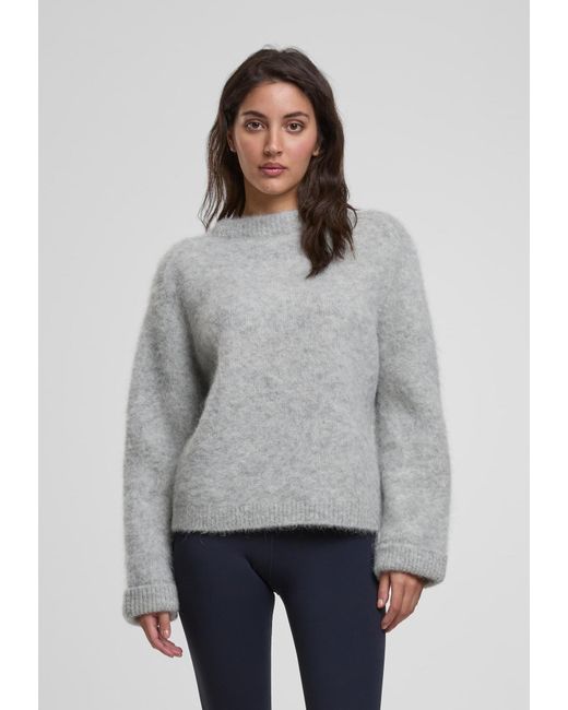 Aim'n Gray Aimn Pullover