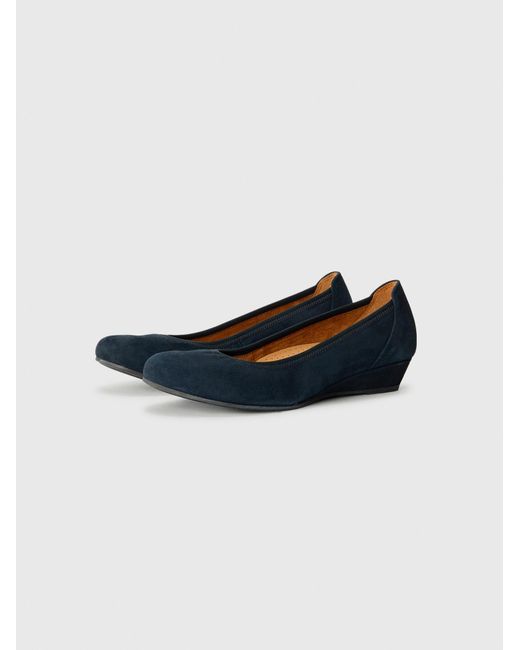Gabor Blue Pumps
