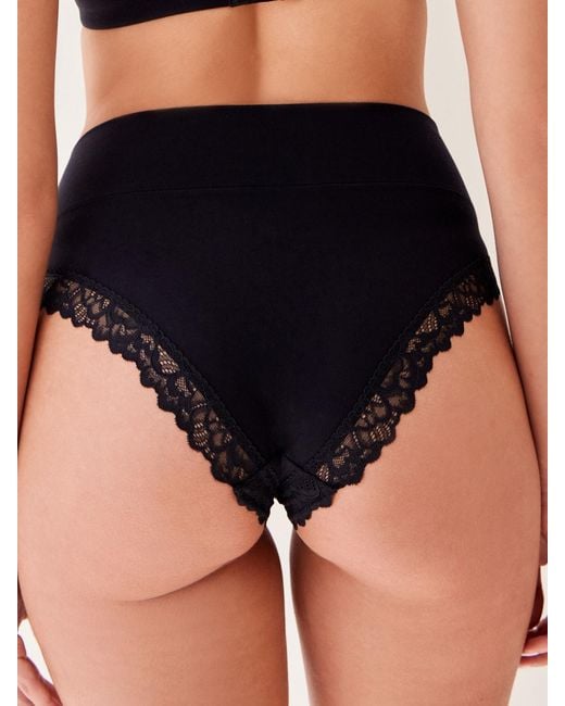 Next Black Slip