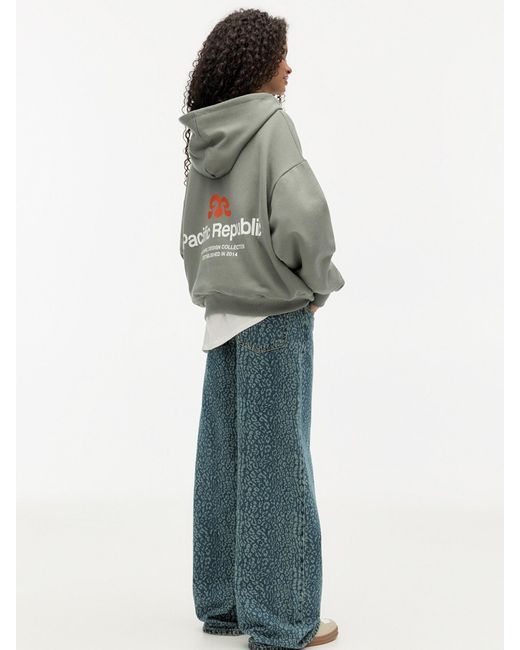 Pull&Bear Green Sweatshirt 'Pacific'