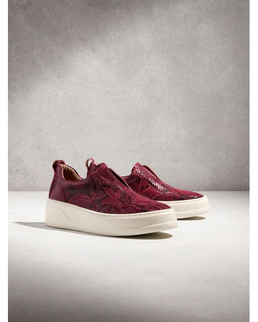 Next Red Slip On