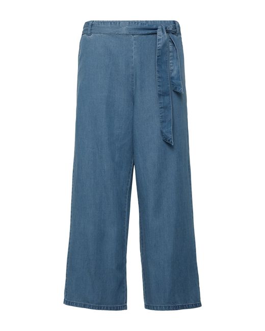 Comma, Blue Jeans