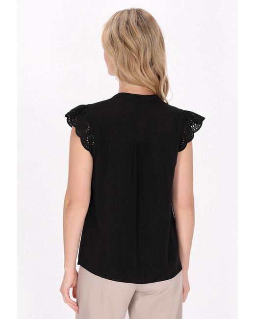 Usha Black Bluse Fashion Look